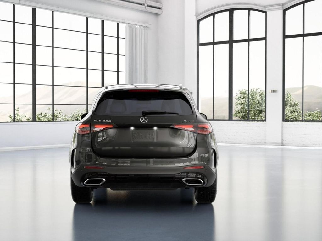 Thumbnail: 2026 Mercedes-Benz GLC - 25