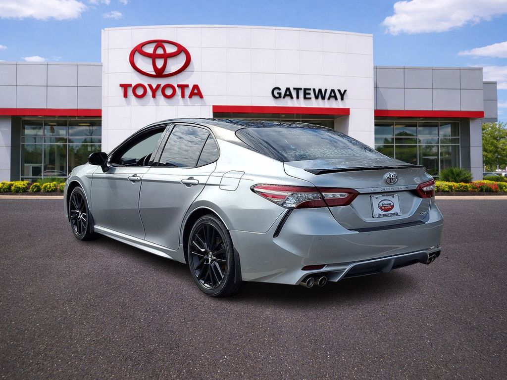 Thumbnail: 2018 Toyota Camry - 7
