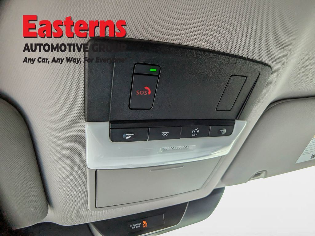 2022 Nissan Pathfinder SV - Photo 24