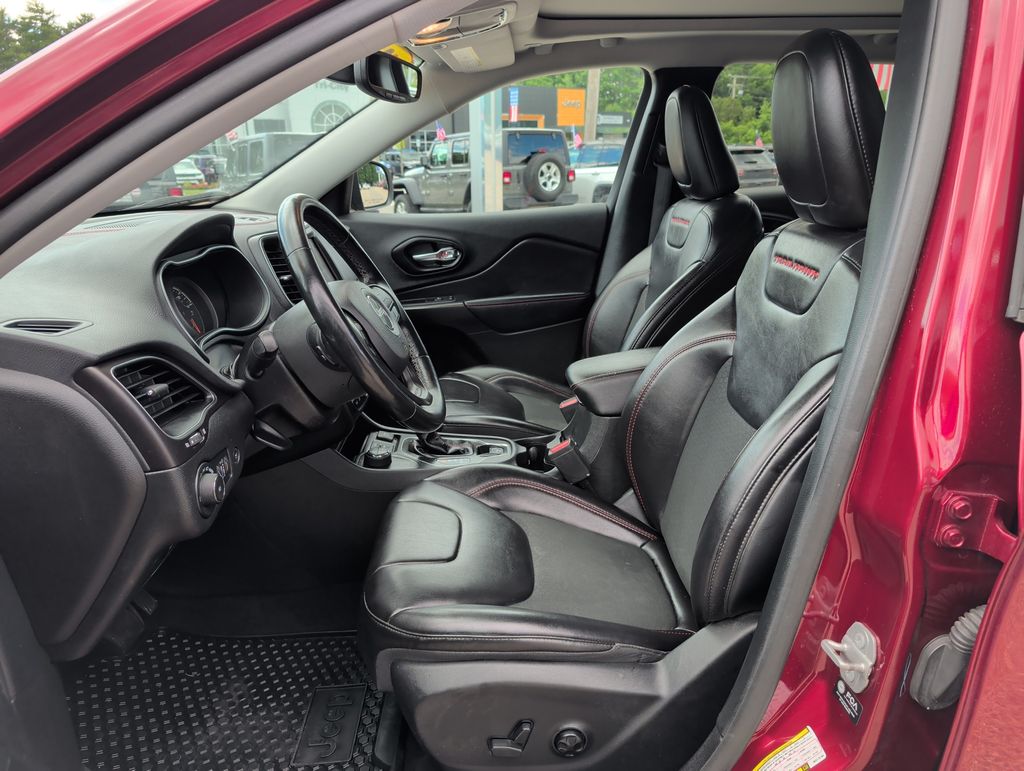 Used 2021 Jeep Cherokee SUV