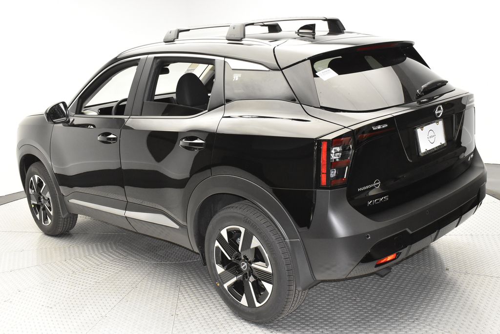 Thumbnail: 2026 Nissan Kicks - 7