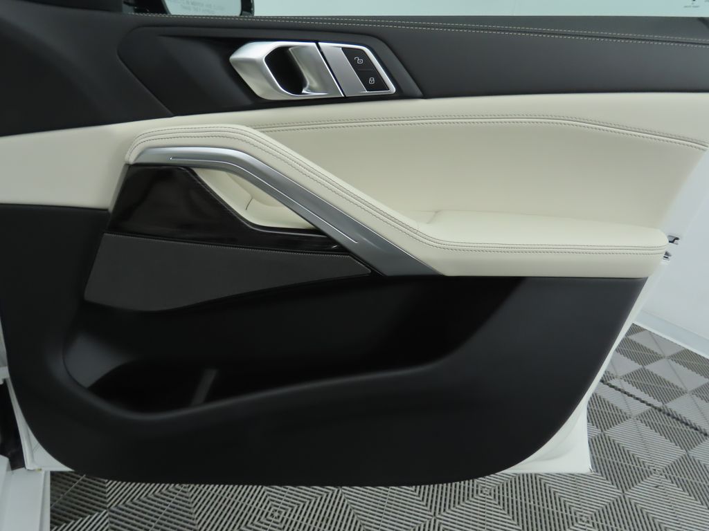 Thumbnail: 2026 BMW X6 - 26