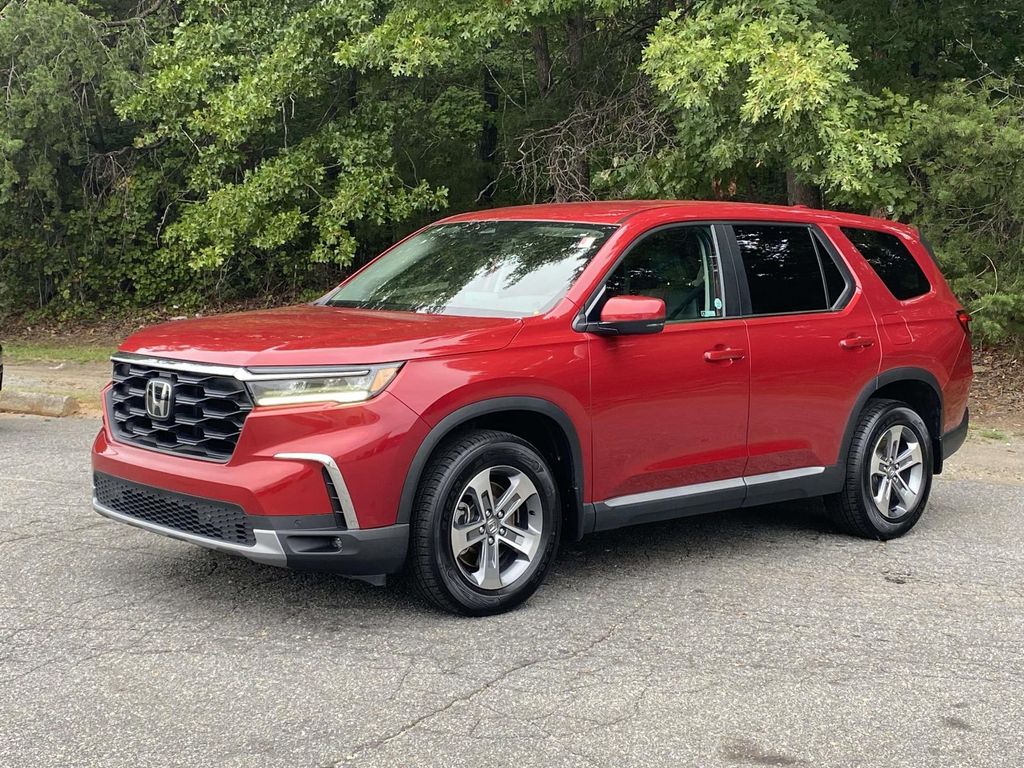 Radiant Red Metallic II 2023 Honda Pilot SUV / Crossover All-Wheel Drive Automatic