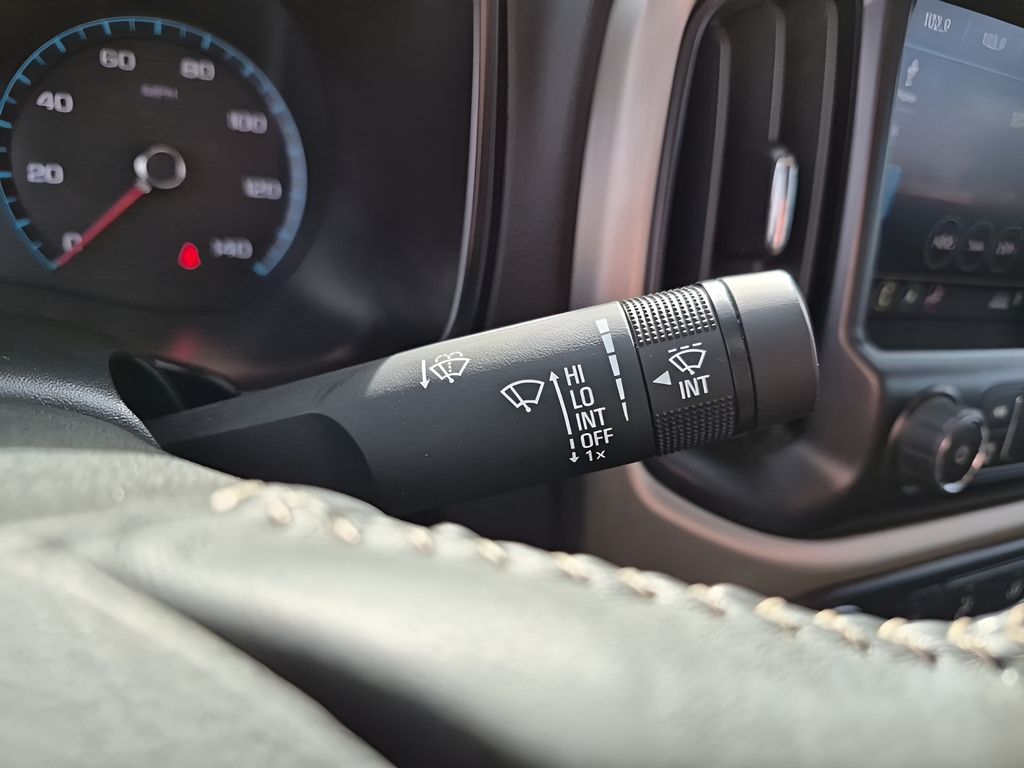 Used Car 2022 Gmc Canyon  Denali For Sale Under $35,000 In Austin, Texas