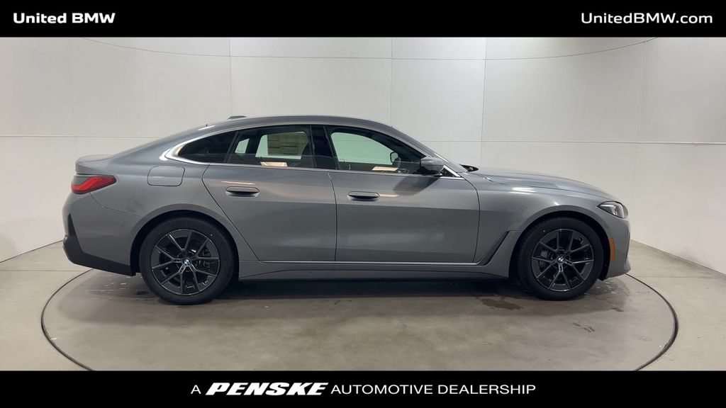 2025 BMW i4 eDrive40 9