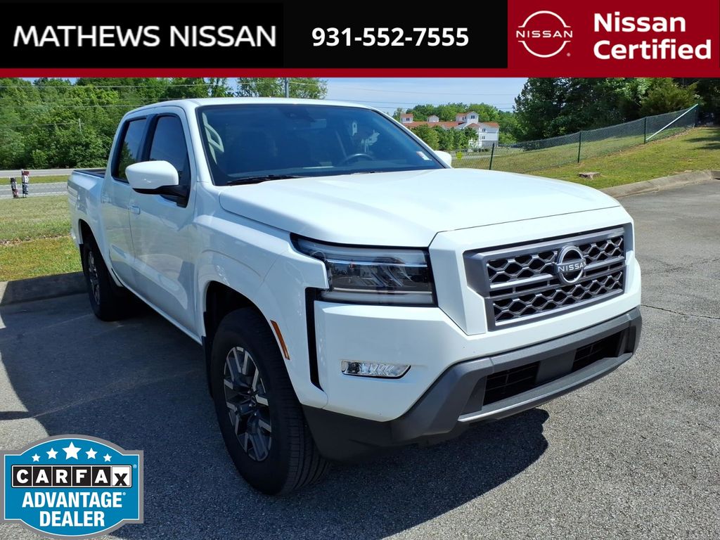 2024 Nissan Frontier SL 4dr Crew Cab RWD