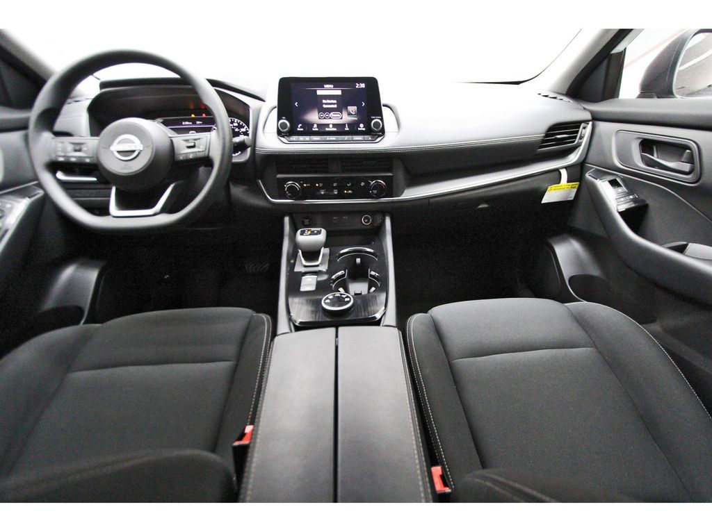 2024 Nissan Rogue S - 6