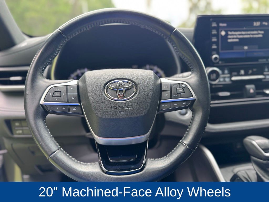 2022 Toyota Highlander XSE