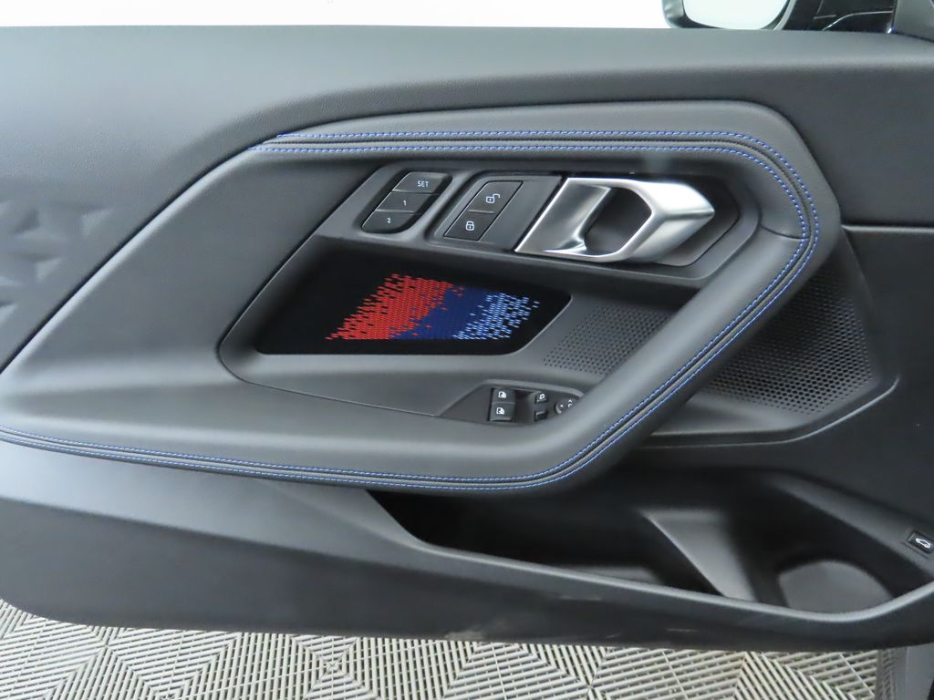 Thumbnail: 2025 BMW M2 - 25