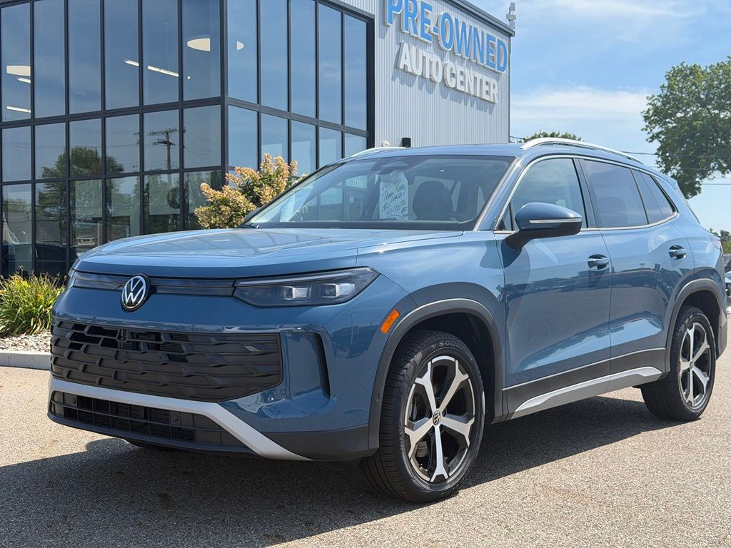 Monterey Blue Pearl 2026 Volkswagen Tiguan SUV / Crossover All-Wheel Drive 8-Speed Automatic