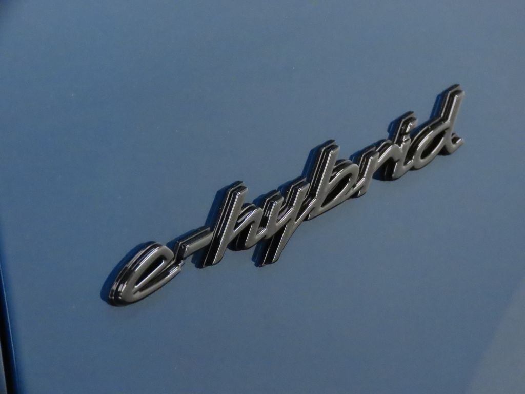 Thumbnail: 2026 Porsche  - 13