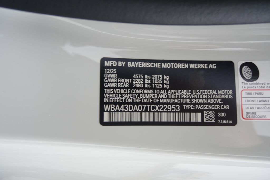 Thumbnail: 2026 BMW 4 Series - 21