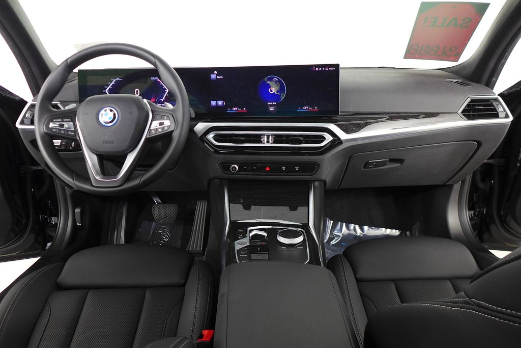 Thumbnail: 2023 BMW 3 Series - 25