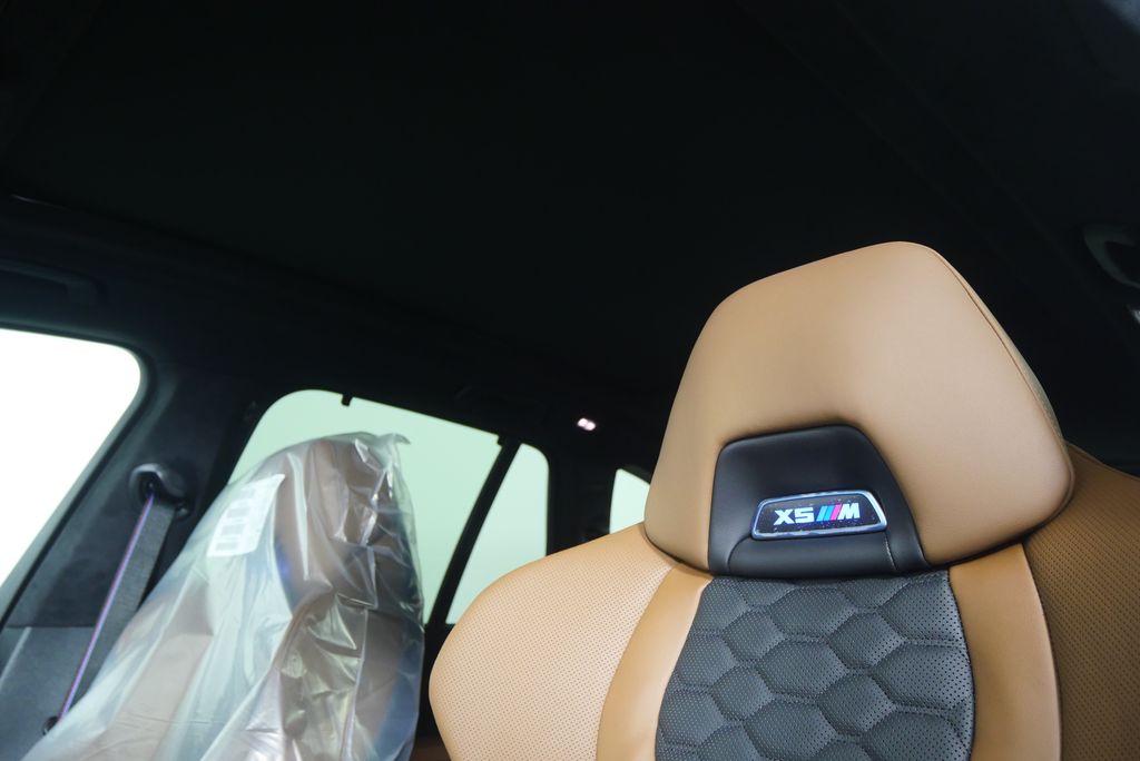 Thumbnail: 2026 BMW X5 - 13