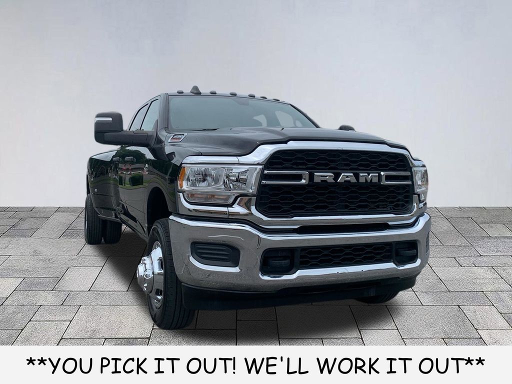 Diamond Black 2024 RAM 3500 Tradesman Crew Cab LB DRW 4WD Pickup Truck Four-Wheel Drive 6-Speed Automatic