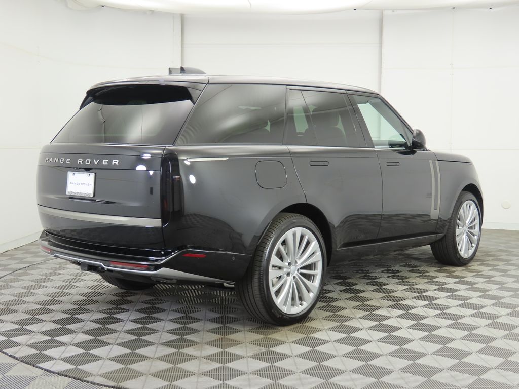Thumbnail: 2025 Land Rover Range Rover - 5