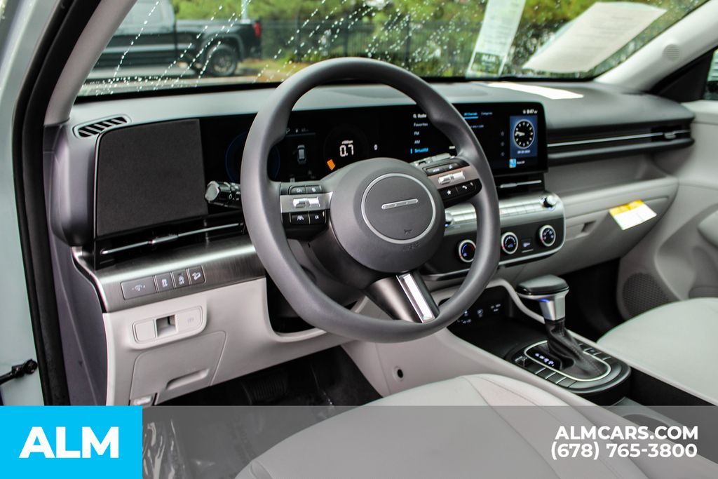 2024 Hyundai Kona SE photo 20