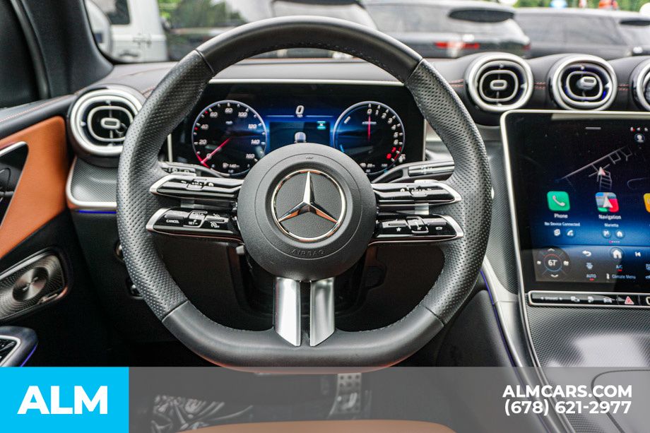 Used 2025 White Mercedes-Benz GLC 350e image 28