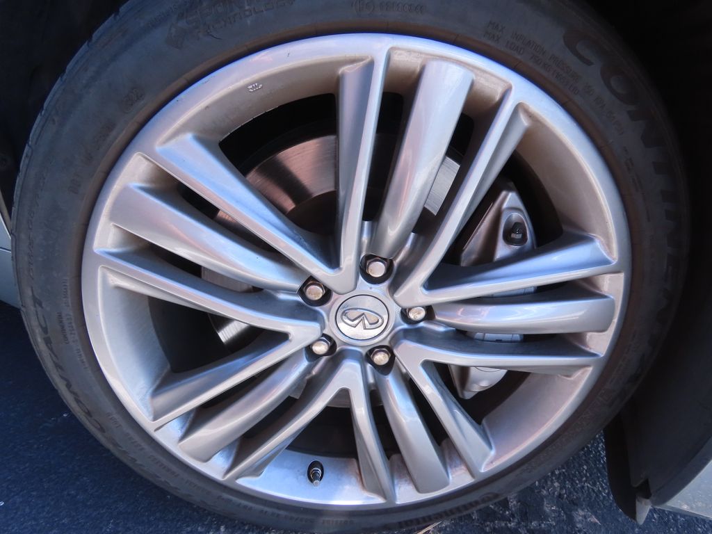 Thumbnail: 2014 INFINITI Q50 - 18