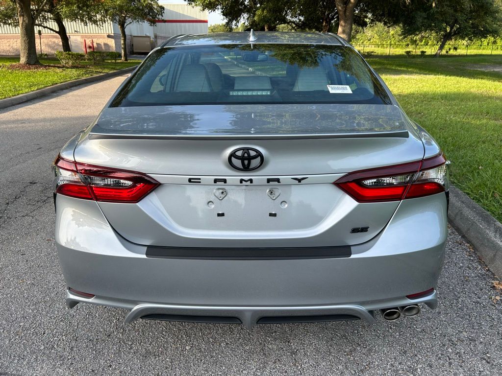 Thumbnail: 2022 Toyota Camry - 4