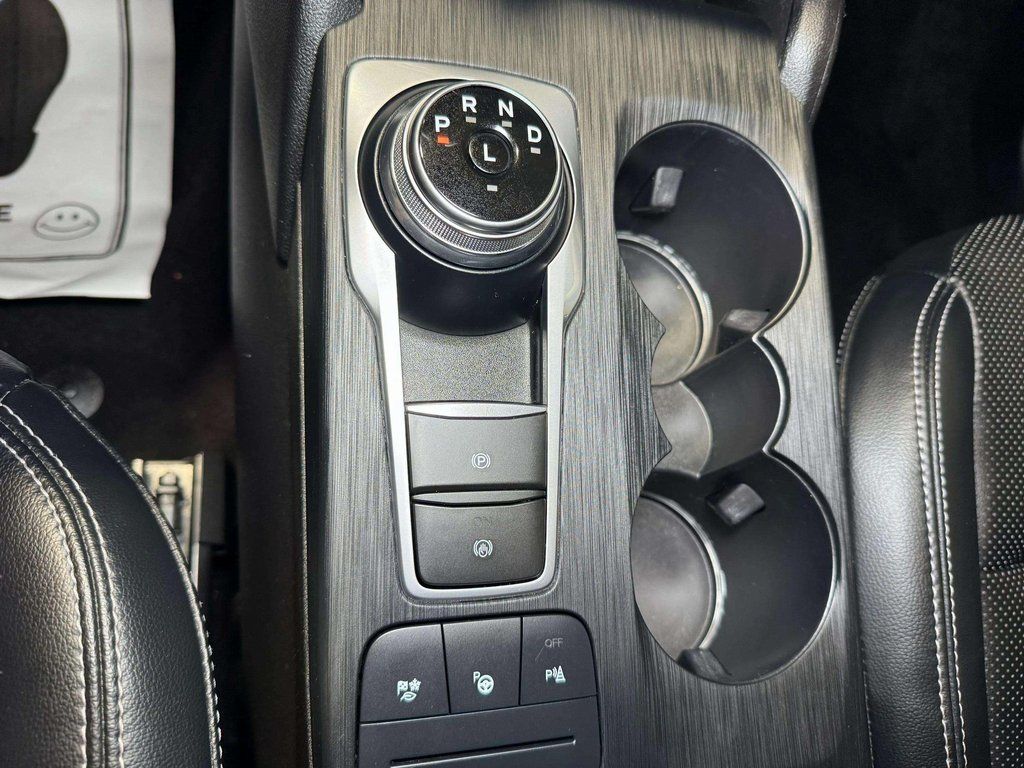 Used 2021 Iconic Silver Metallic Ford Titanium image 14