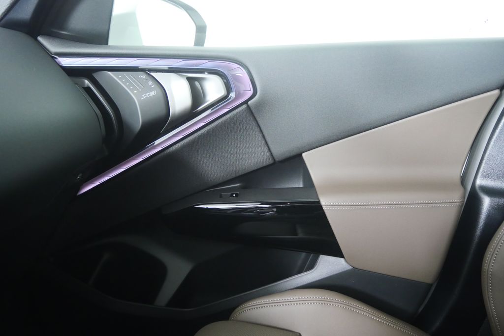 Thumbnail: 2026 BMW X3 - 22