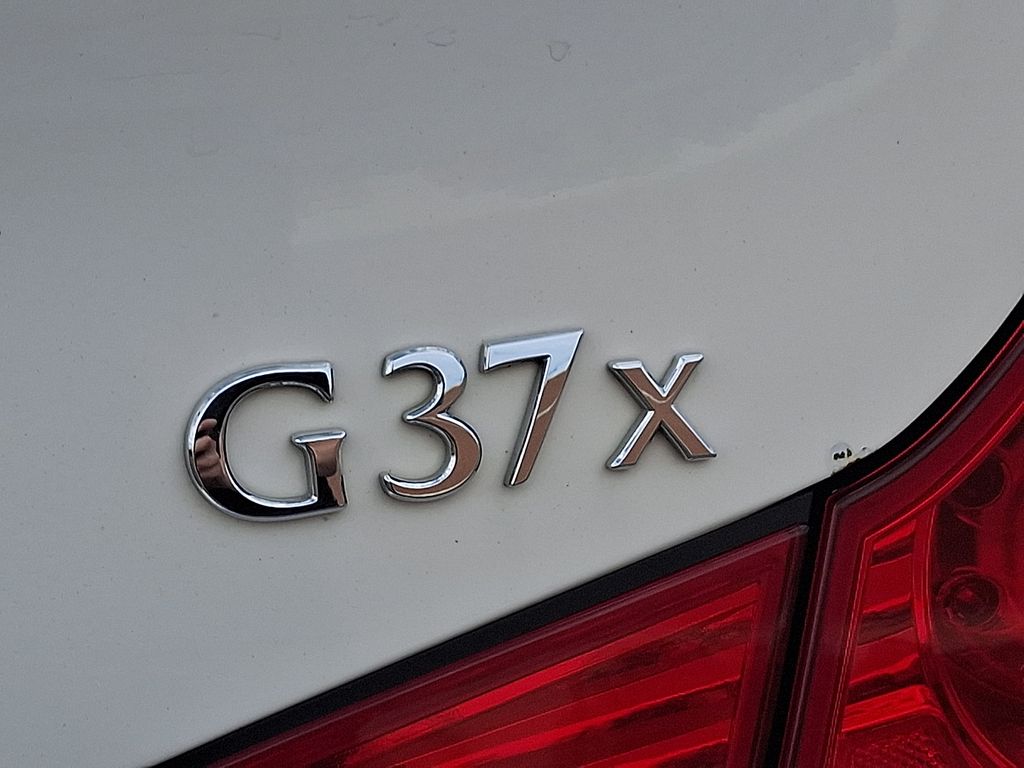 Thumbnail: 2009 INFINITI G37 - 30