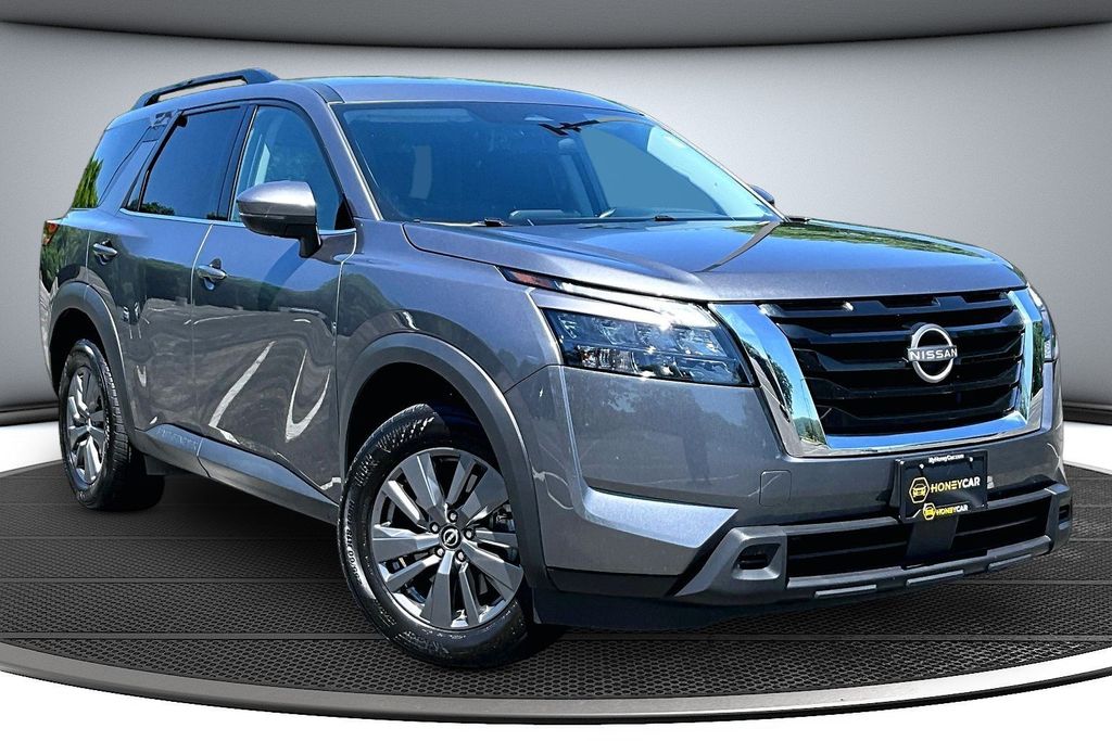 Gray (Gun Metallic) 2024 Nissan Pathfinder SUV / Crossover All-Wheel Drive 9-Speed Automatic