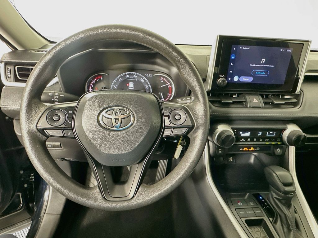 Thumbnail: 2025 Toyota RAV4 - 11