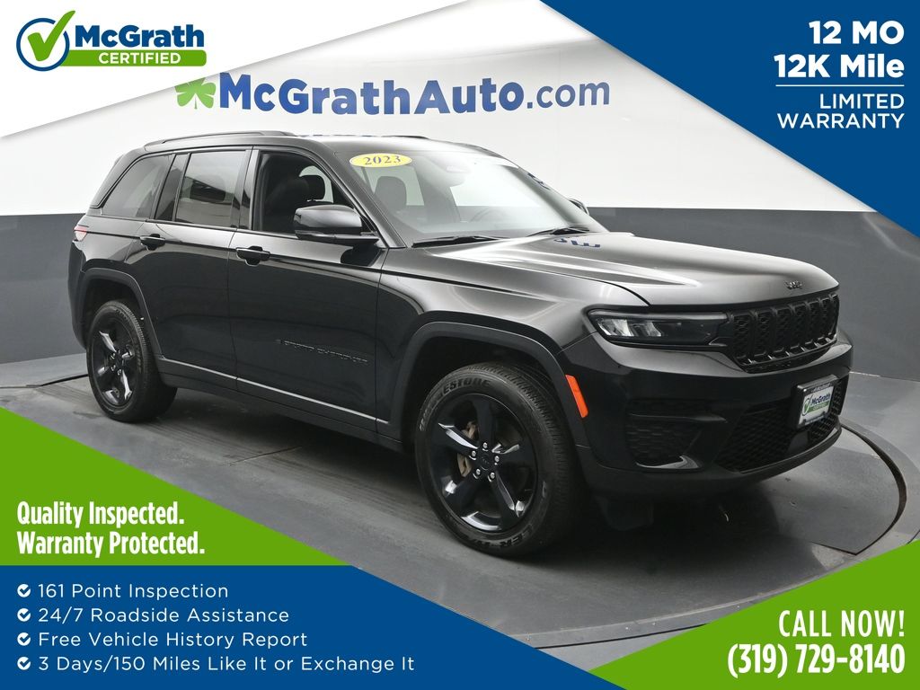 Diamond Black Crystal Pearlcoat 2023 Jeep Grand Cherokee SUV / Crossover Four-Wheel Drive 8-Speed Automatic