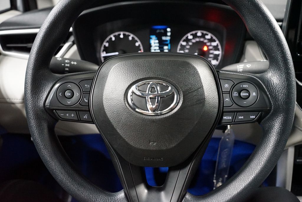 Thumbnail: 2024 Toyota Corolla Cross - 12