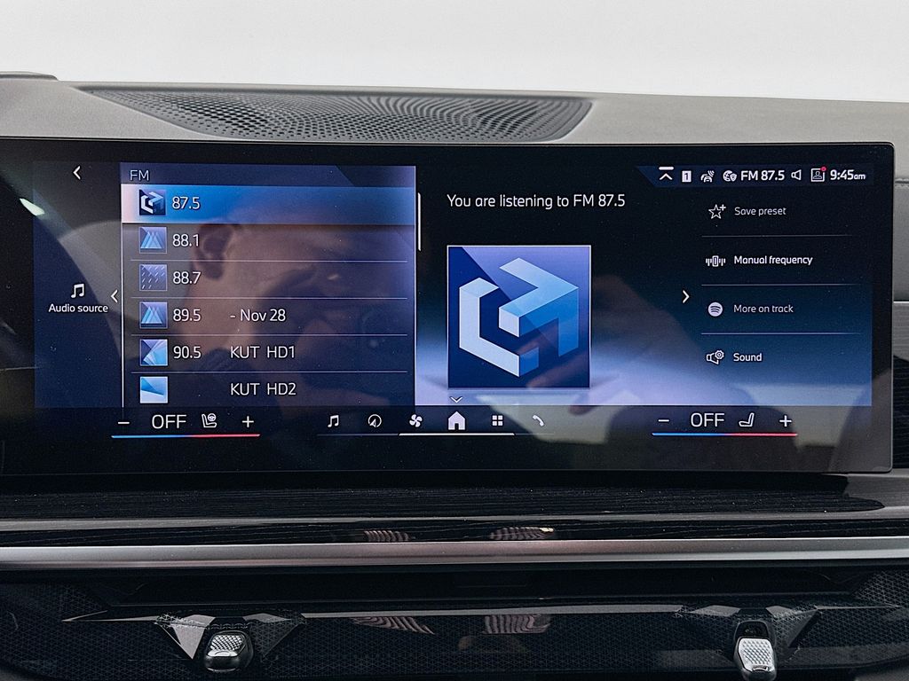 Thumbnail: 2026 BMW X5 - 11