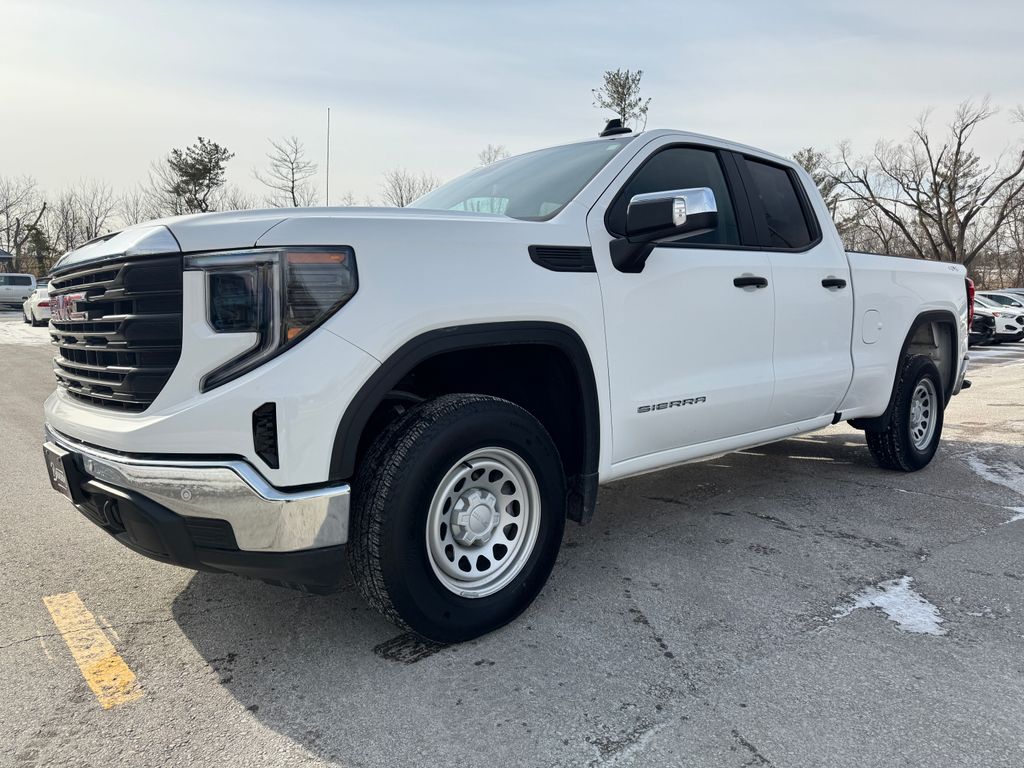 2025 GMC Sierra 1500 Pro Double Cab 4WD