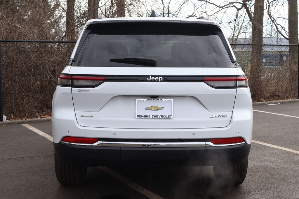 Thumbnail: 2024 Jeep Grand Cherokee - 7