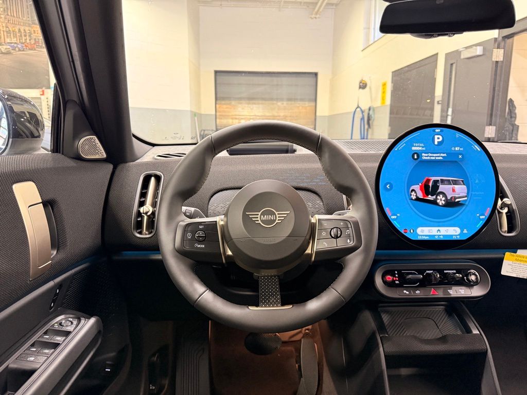 Thumbnail: 2027 MINI Cooper Countryman - 22