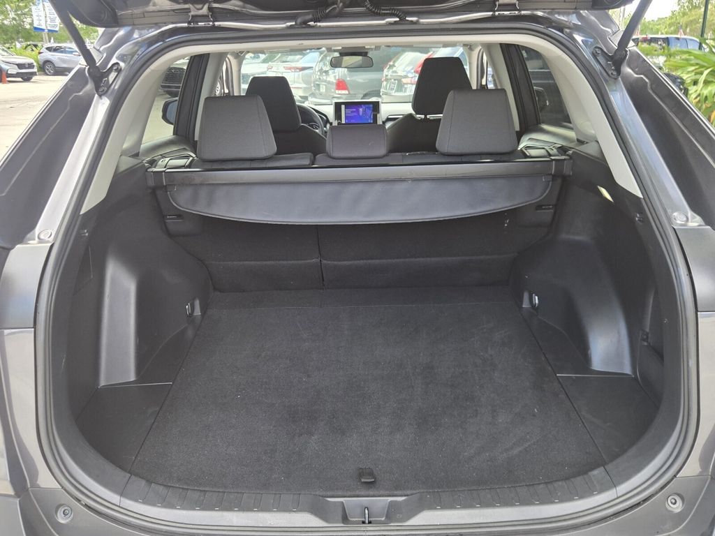 2023 Toyota RAV4 - $26,672