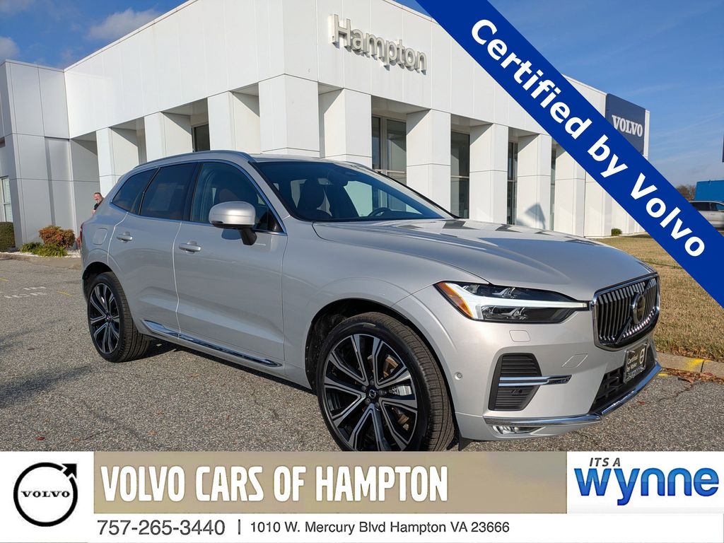 2023 Volvo XC60 B5 Ultimate Bright Theme FWD