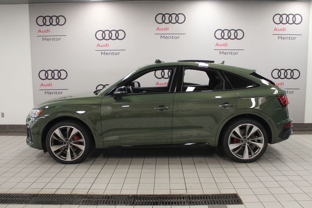 Thumbnail: 2023 Audi SQ5 - 3