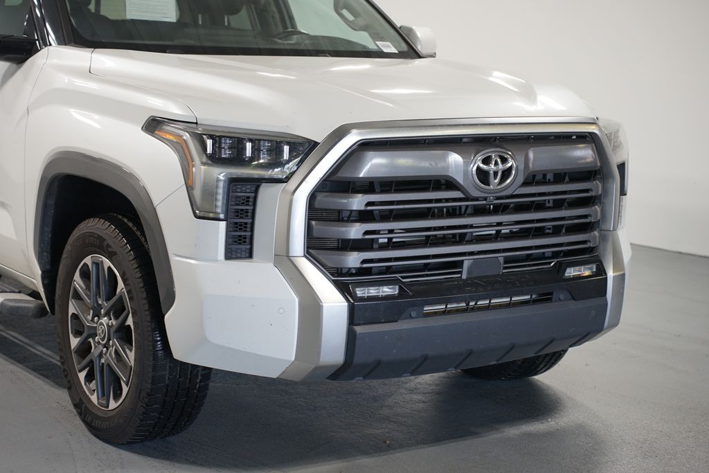 Thumbnail: 2022 Toyota Tundra - 4