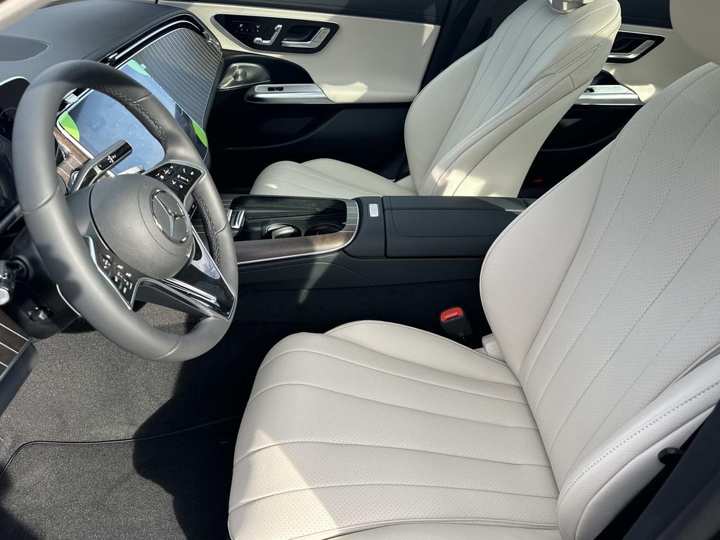 Thumbnail: 2026 Mercedes-Benz E-Class - 16