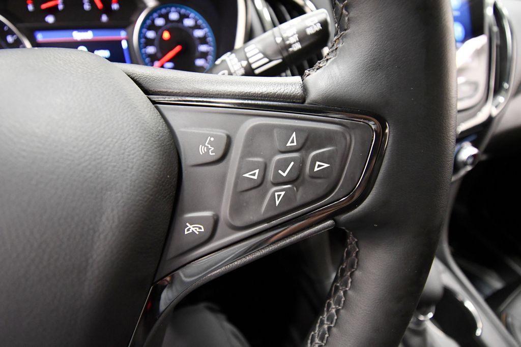Used 2023 Chevrolet Equinox SUV