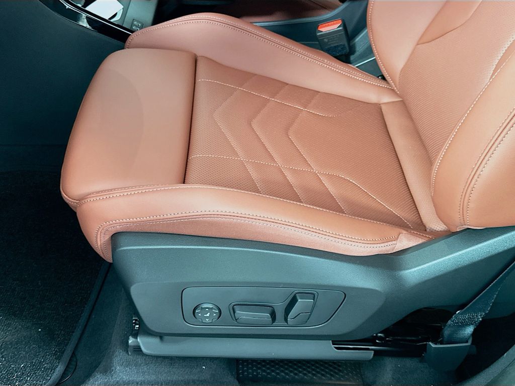 Thumbnail: 2026 BMW X1 - 21