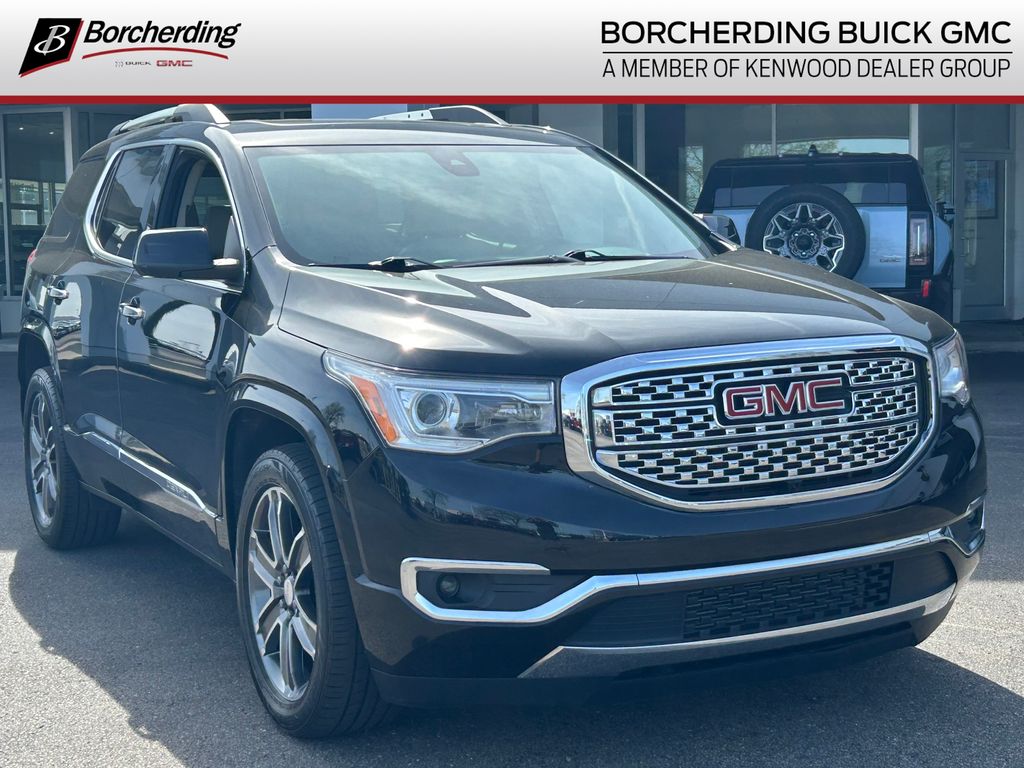 GMC Acadia Denali AWD