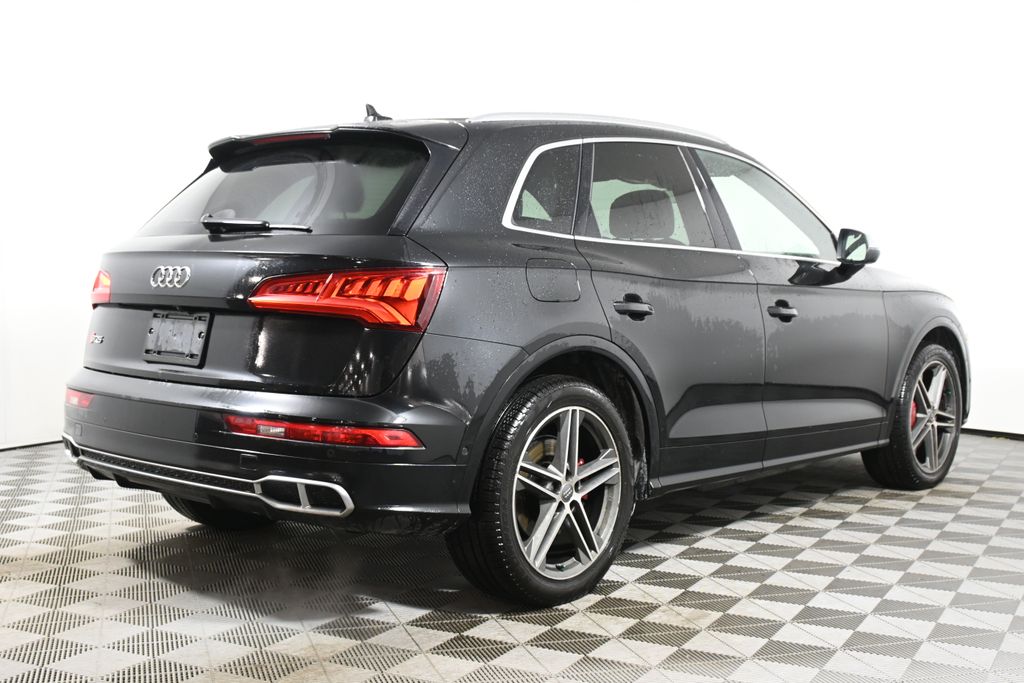 2019 Audi SQ5 Prestige 6