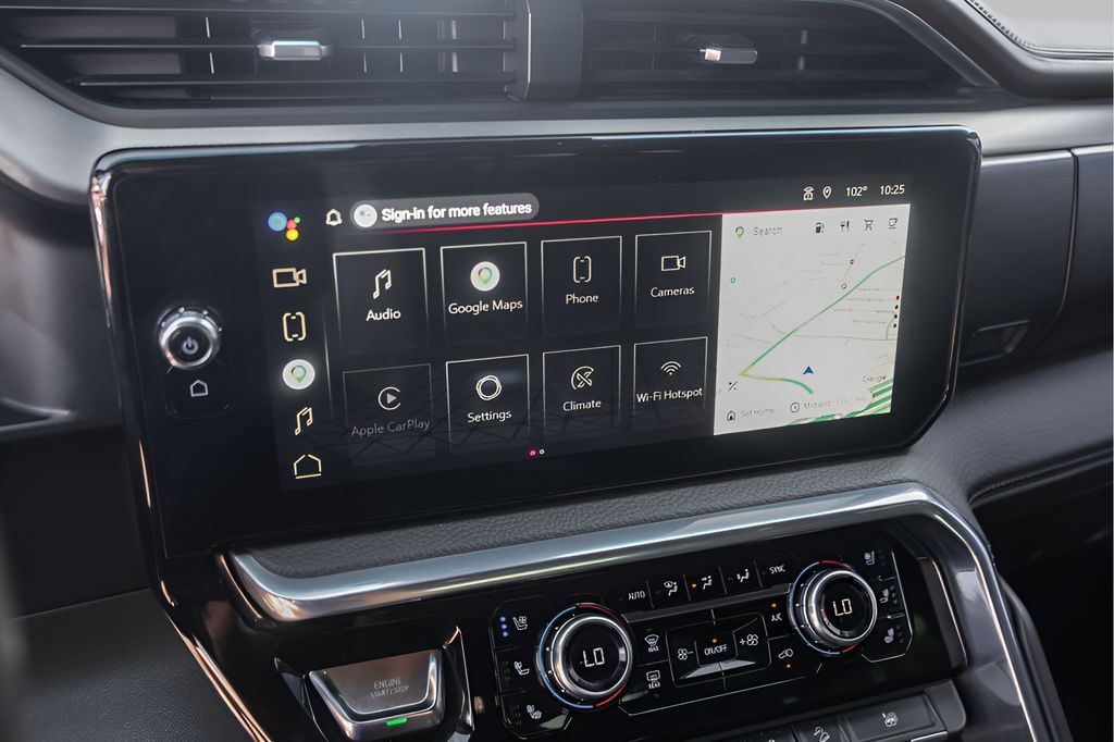 Used 2022 White GMC Denali image 19
