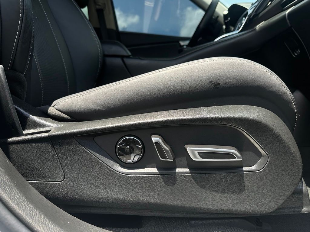 Thumbnail: 2023 Acura RDX - 30