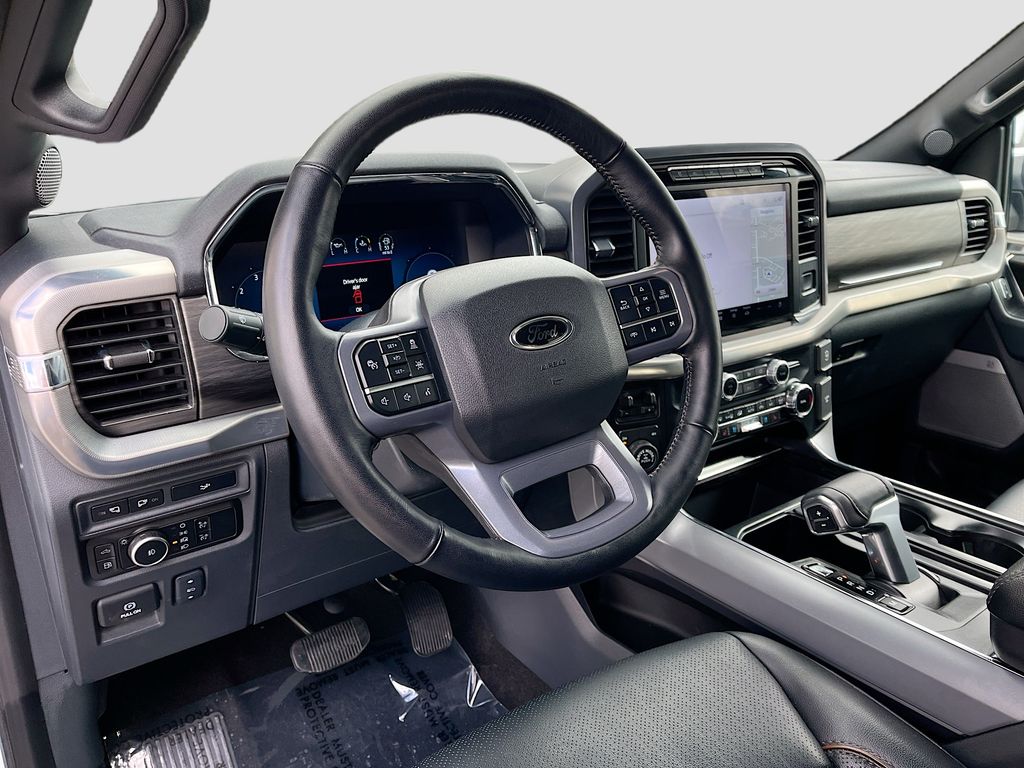 Used 2024 White Ford Lariat image 9