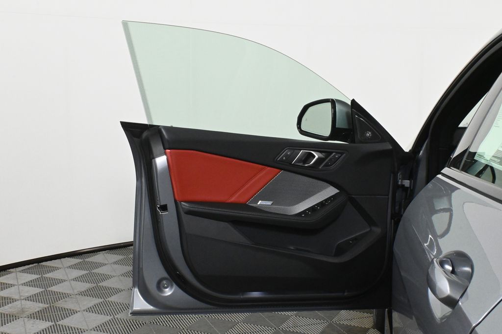 Thumbnail: 2025 BMW 2 Series - 29