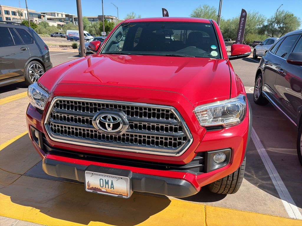 Thumbnail: 2017 Toyota Tacoma - 5