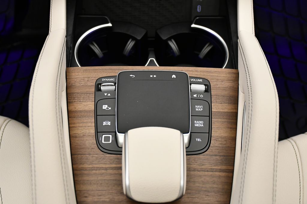 Thumbnail: 2026 Mercedes-Benz GLE - 31